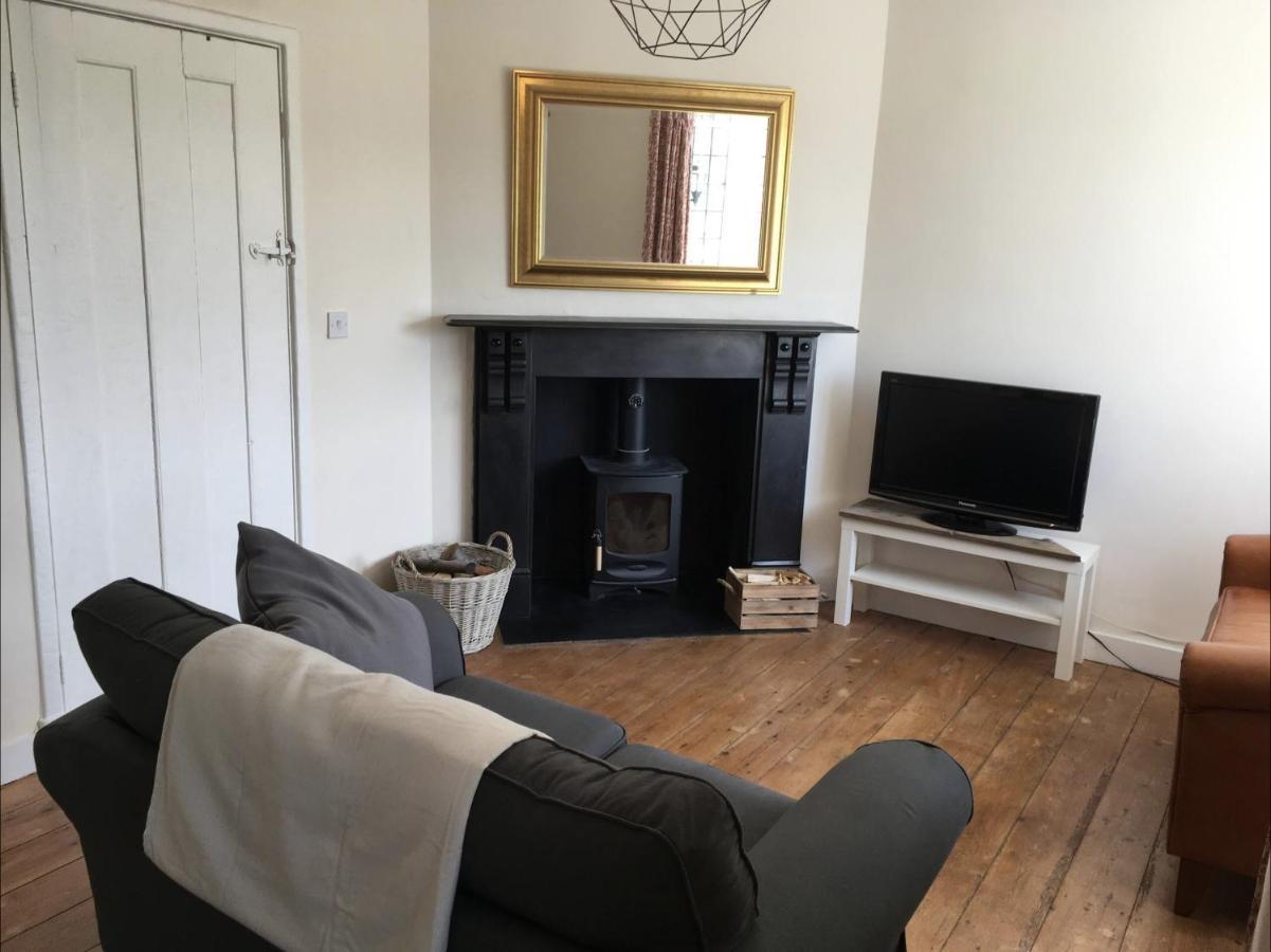 Cosy Arts & Crafts Cottage With Stunning Views Brecon Esterno foto