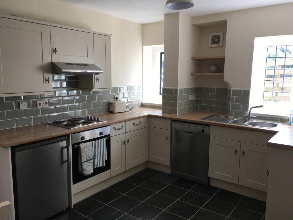 Cosy Arts & Crafts Cottage With Stunning Views Brecon Esterno foto